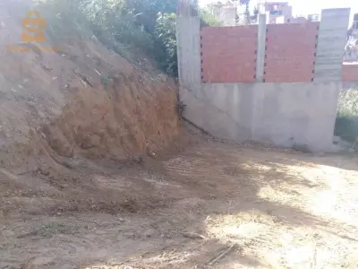 قطعة أرض عقد ملكية