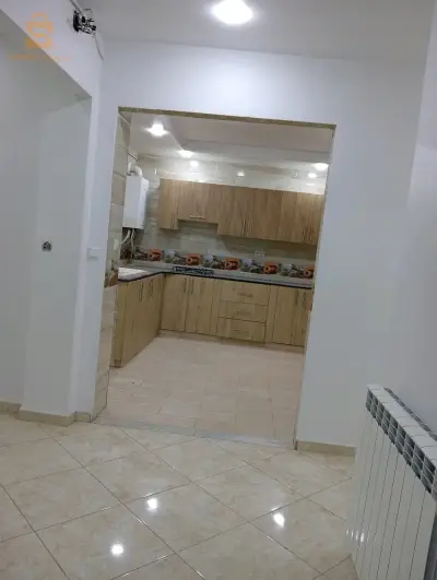 شقق للبيع  جاهزة  و نصف جاهزة