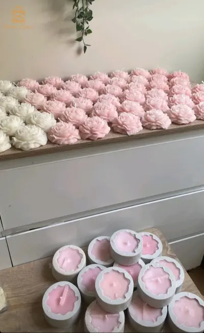 شموع معطرة