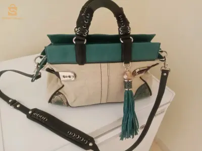 vend sac la marque rafe New York