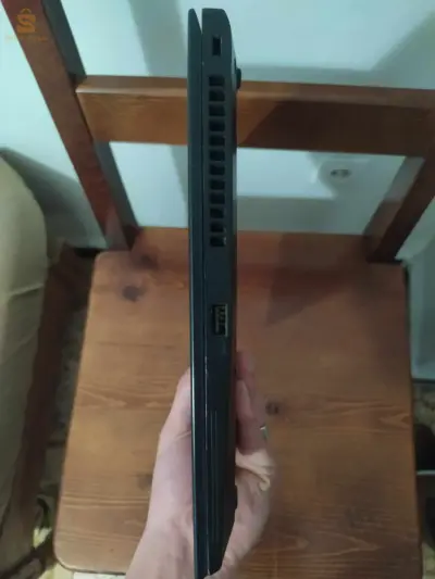 Lenovo Thinkpad t480si5 7eme , Ram 12 gb256 ssd