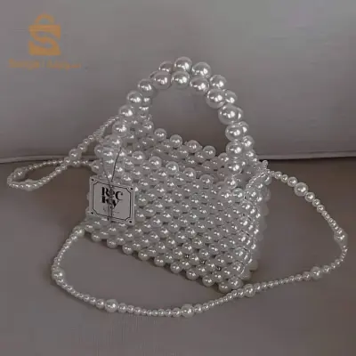 حقيبة نساءية
