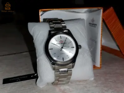 montre homme