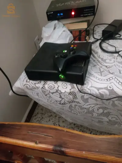 Xbox 360 flashe and gliche w m3amer b les jeux