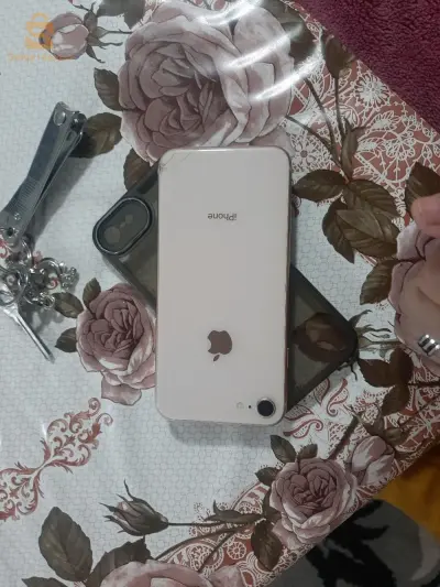 iphone 8 64 g jami nhal jay caba batri 84 originale kolch activ mrahba bikom