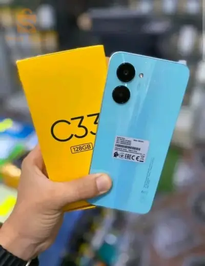 realme c33