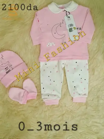 ensemble bébé fille et garçon