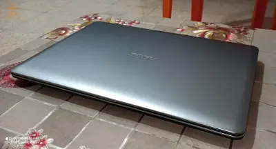 pc asus i3 4eme