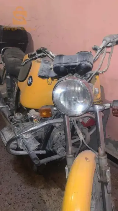 موطو BMW R756 série 1976 carte crise dispo