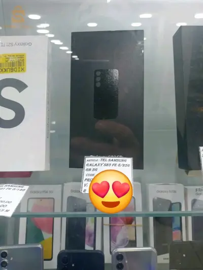 Samsung S23