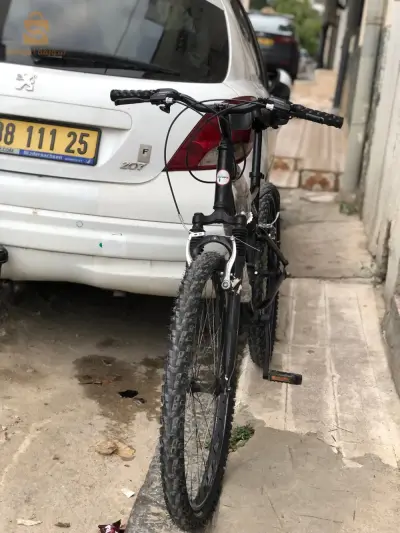 للبيع