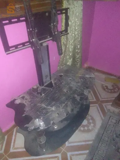 اواني تلفاز