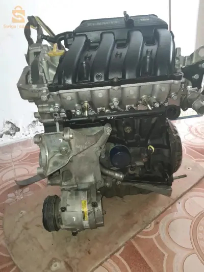 Moteur Laguna essence 2.0 16valves