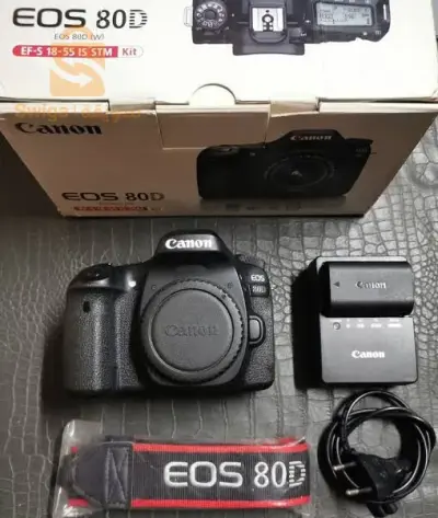 CANON 80D