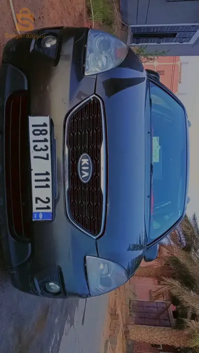 kia carens