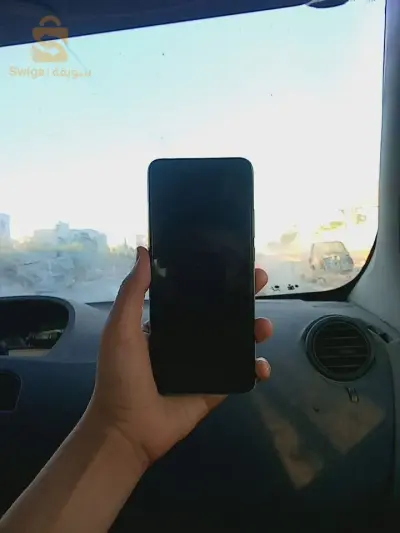 poco c40 
4/64