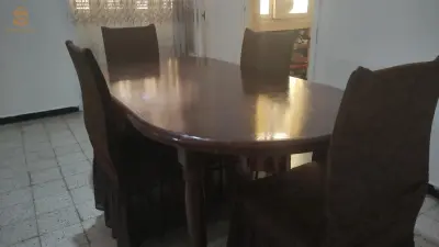 طاولة