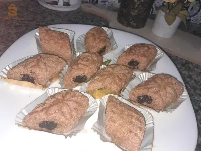 Makroud sur Commande et pâte feuilleté