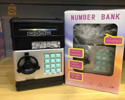 Tirelire Électronique pour Enfants avec Mot de Passe كوفر للأطفالElectronic Piggy Bank ATM Password Cash Coins Money Saving Safe Box Automatic Deposit Banknote Toys GiftSpecification:Material: Natural ResinSize: 185 X 129 X 120mm/7.28 X 5.08 X 4.72″4000دج0665955230فب👉 viber Watts