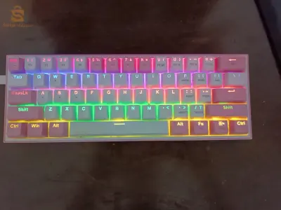 5600g
carte graphique Vega 8
RAM 16g 3400hz RGB
carte mère Asus b450m-k
SSD 512g
boitier raidmax f01
alimentations 600w
écran matos msg 241
clavier redragon k617 fizz
souris Razer death adder