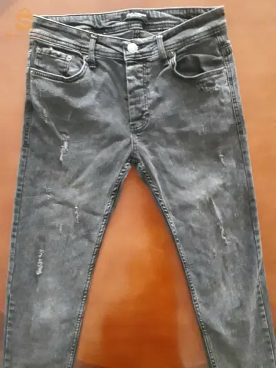 Pantalon Homme DG taille 33
