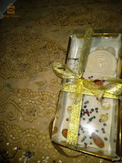 شكولا بالمكسرات