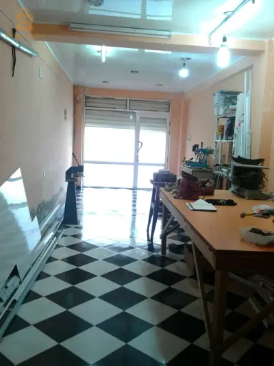 prends tous travaux de menuiserie aluminium