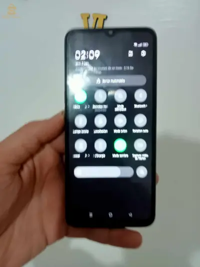 الهاتف Oppo a 57s