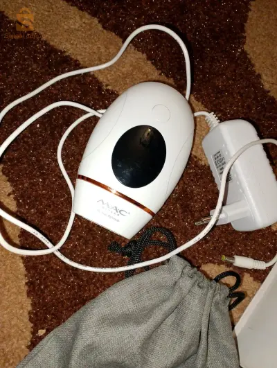 آلة الليزر