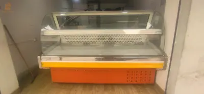frigo presentoir