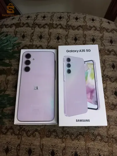 Samsung galaxy A35 5G jamais utilisé made in Vietnam