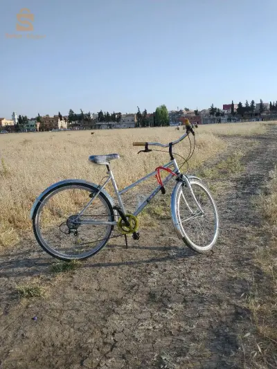 BTWIN . Classique