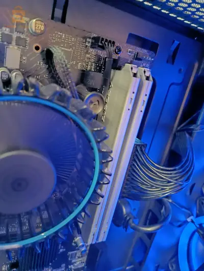 Pc Gamer -i5 12400f _RX5700xt
