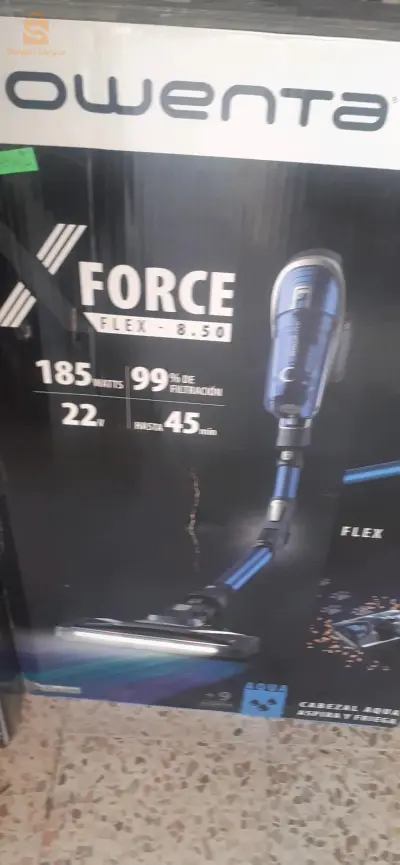 aspirateur à balai rowanta 8.5 aqua