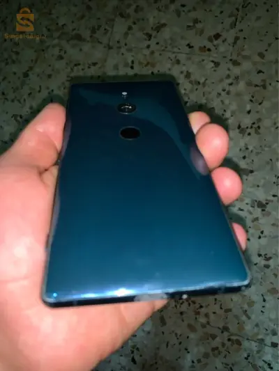 sony xz2 
4gb 64gb 
snap dragon 845 
tlphon machallah l srx mrhba bih