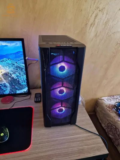 pc gamer (اينيتي وحدها)