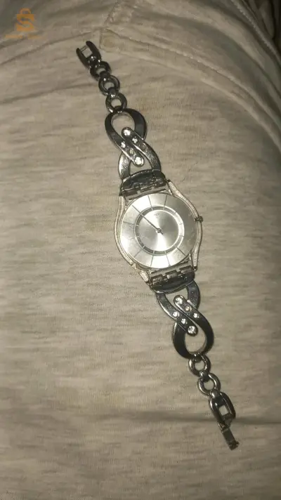 ساعة swatch أصلية