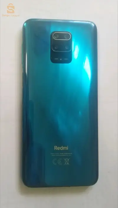 Redmi note 9s comme neuf tous marche sans carte 📱