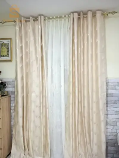 خياط عصريه بيع جملة ديطاي ستائر شورة كوات كل مايخص المنزل والعرائس