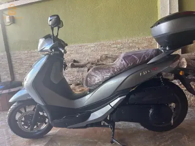 sym hd300