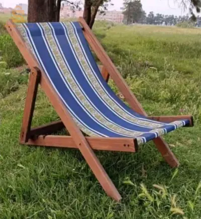 chaise de jardinpliable en bois rouge