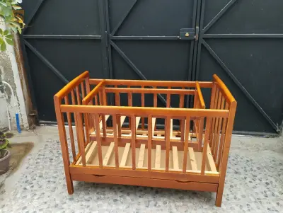 سرير اطفال