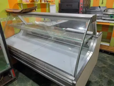 ماتريال فاست فود