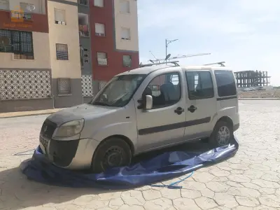 voiture accident à coûte droites