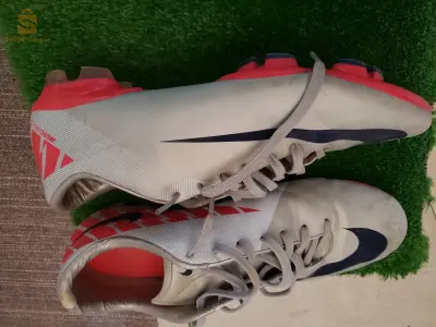 سولي nike اصلية تاع الكابة