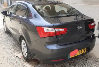 KIA RIO 4  2013
