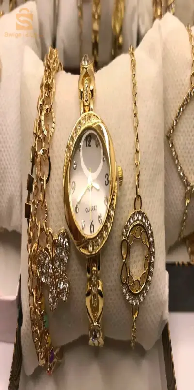 ساعات نسائية فاخرة