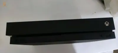 فيه قايم باص 2موى او ليبيل اوريجيم بشارجور 7ليجو حاجة شابة لي بغة يفرح طفل