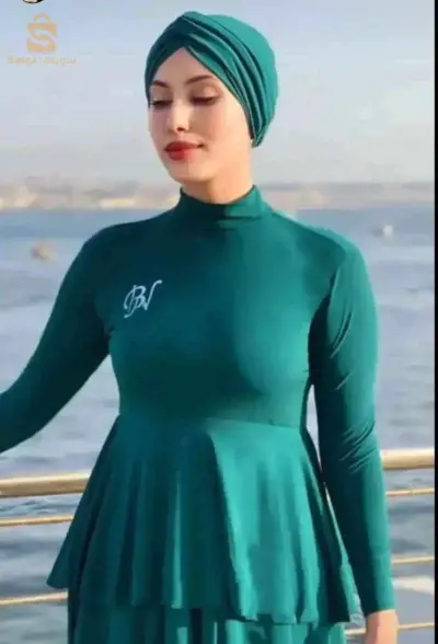 ملابس سباحة للنساء