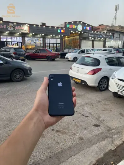 iphone XR 128g ⚫